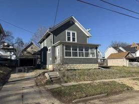 1015 S Columbia Ave - Photo 1 of 1