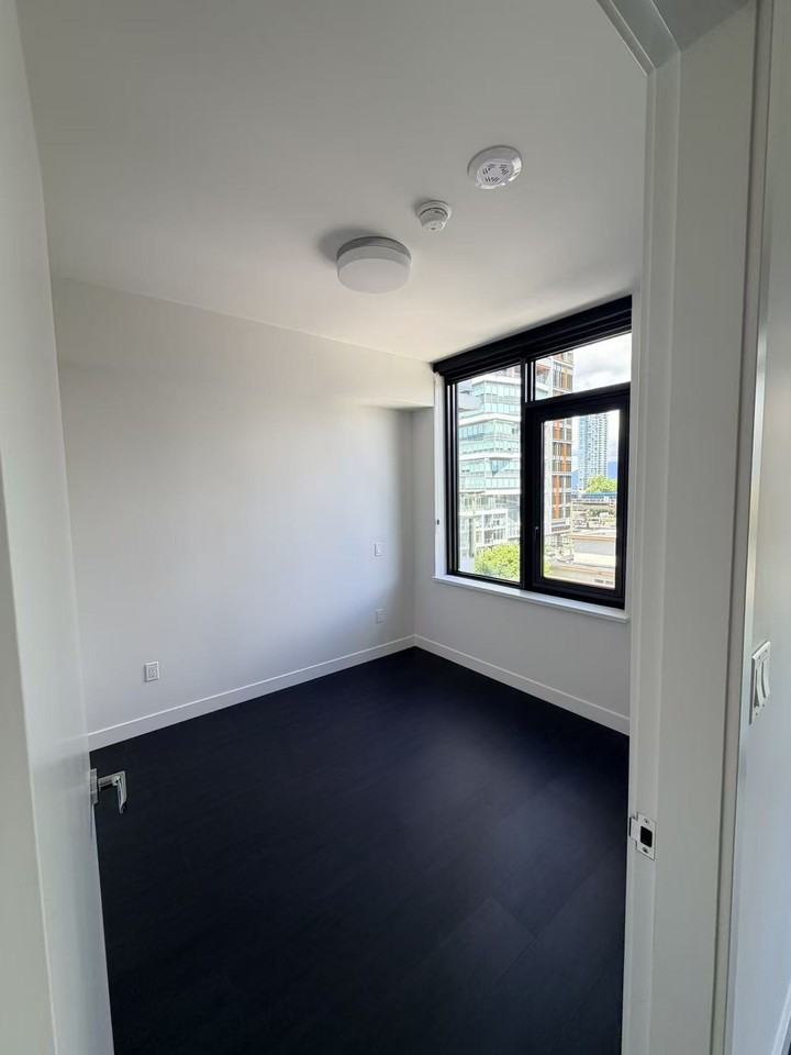 6608 Sussex Avenue #507 - Photo 5 of 15