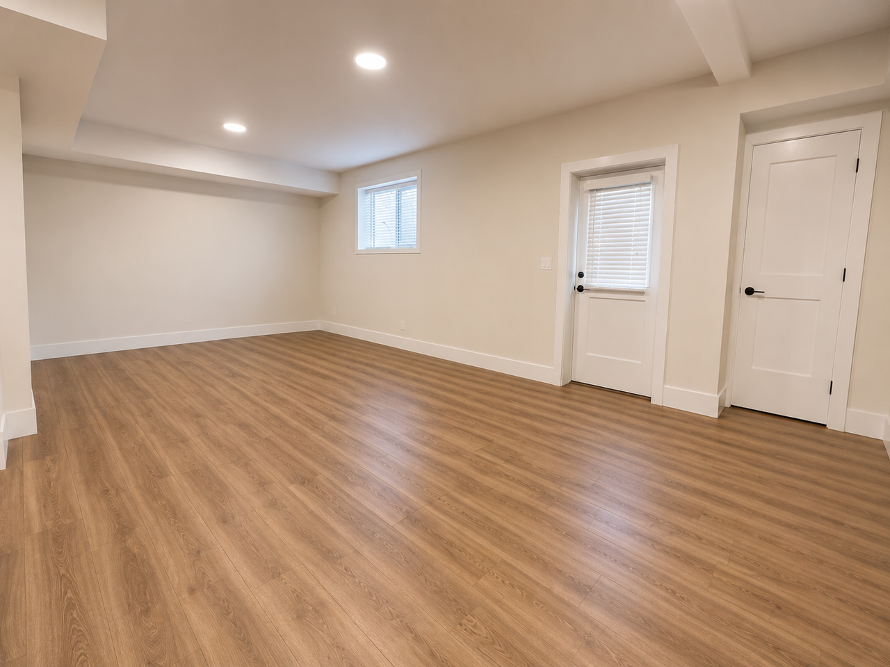 517 240 Street - Photo 4 of 11