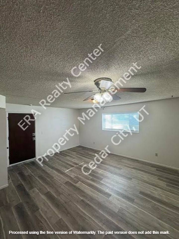 421 N 800 W #3 - Photo 3 of 16