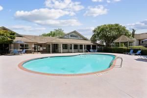 featured image of 102 Sable Chase Blvd