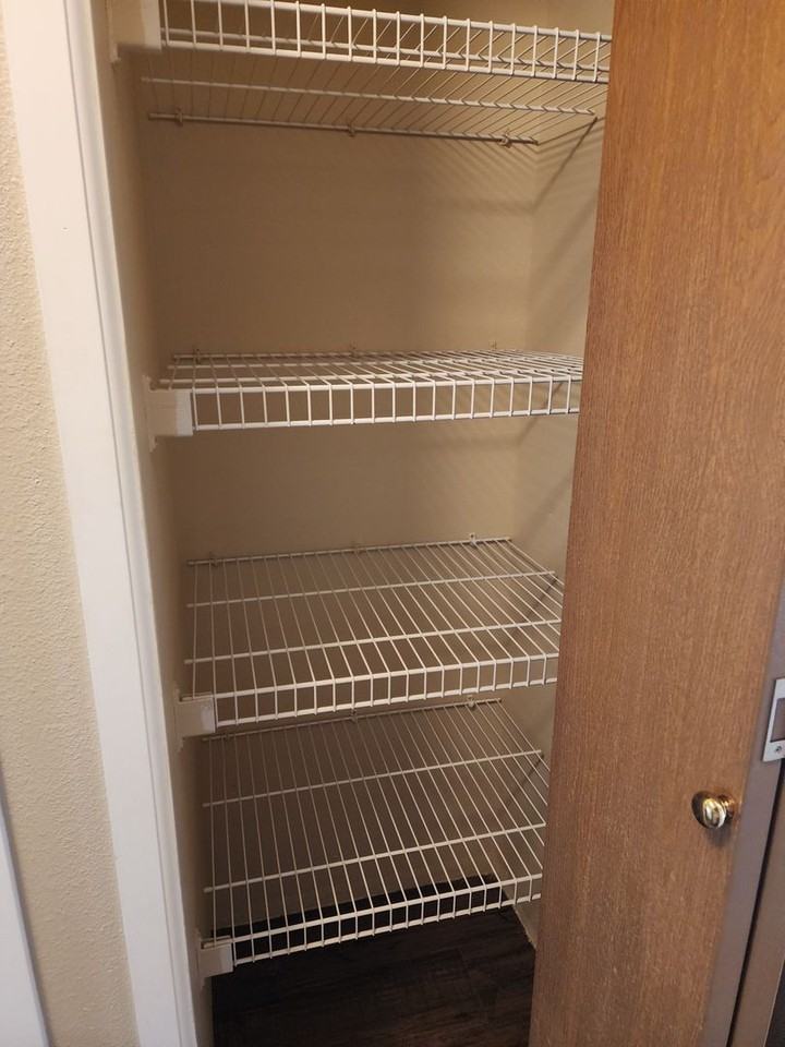 Canyon Greens Apartments - Photo 2 of 13