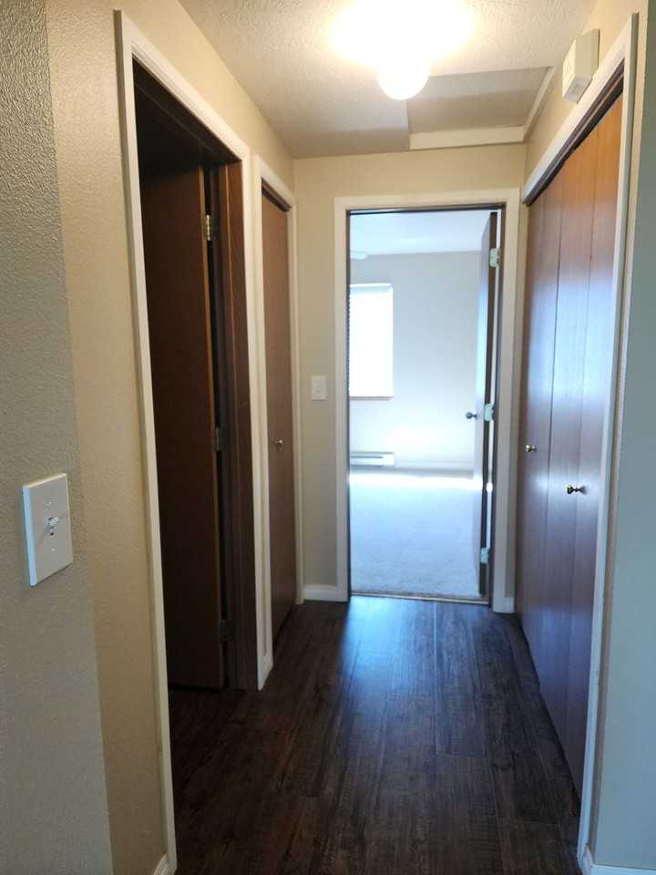 Canyon Greens Apartments - Photo 5 of 13