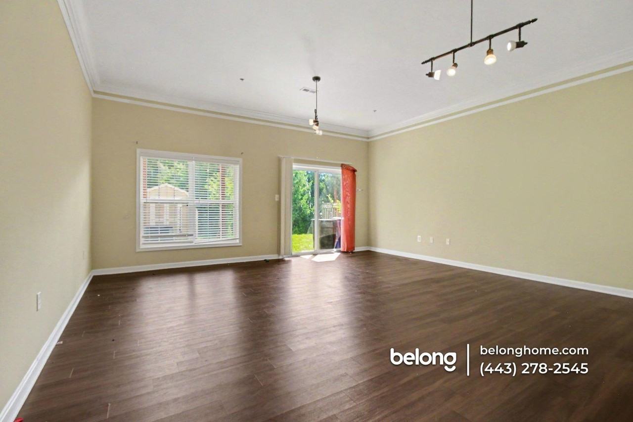 2532 Emerson Dr - Photo 3 of 13