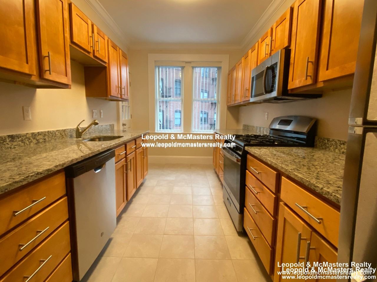 12 Short St #5
