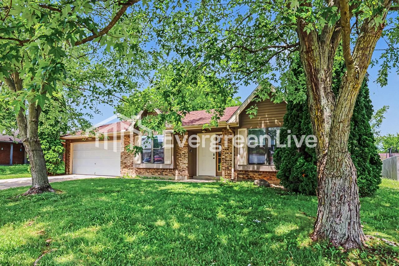 6877 Charlesgate Rd - Photo 2 of 15