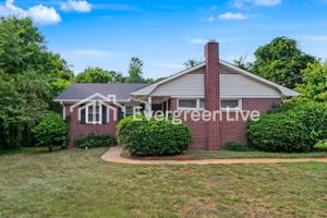 featured image of 3 Lord Fairfax Dr
