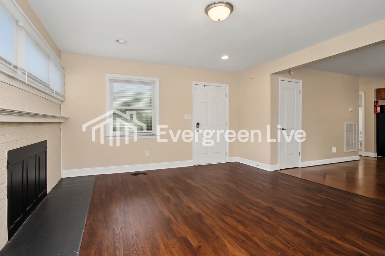 3 Lord Fairfax Dr - Photo 5 of 15