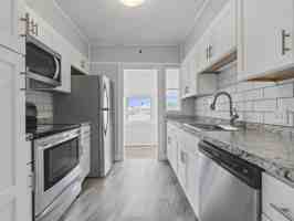 featured image of 14 Windsor Rd #2