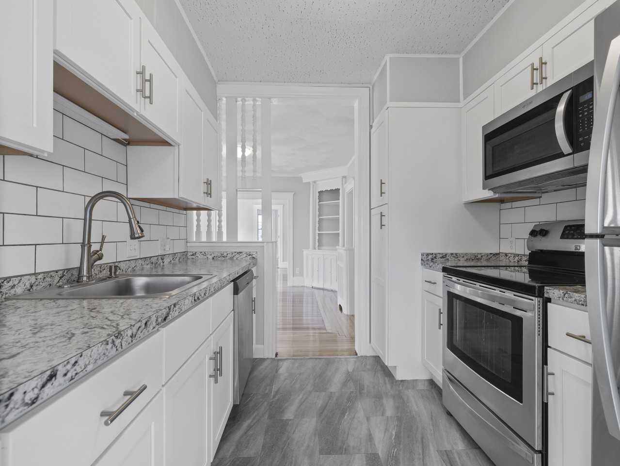 14 Windsor Rd #2 - Photo 2 of 19