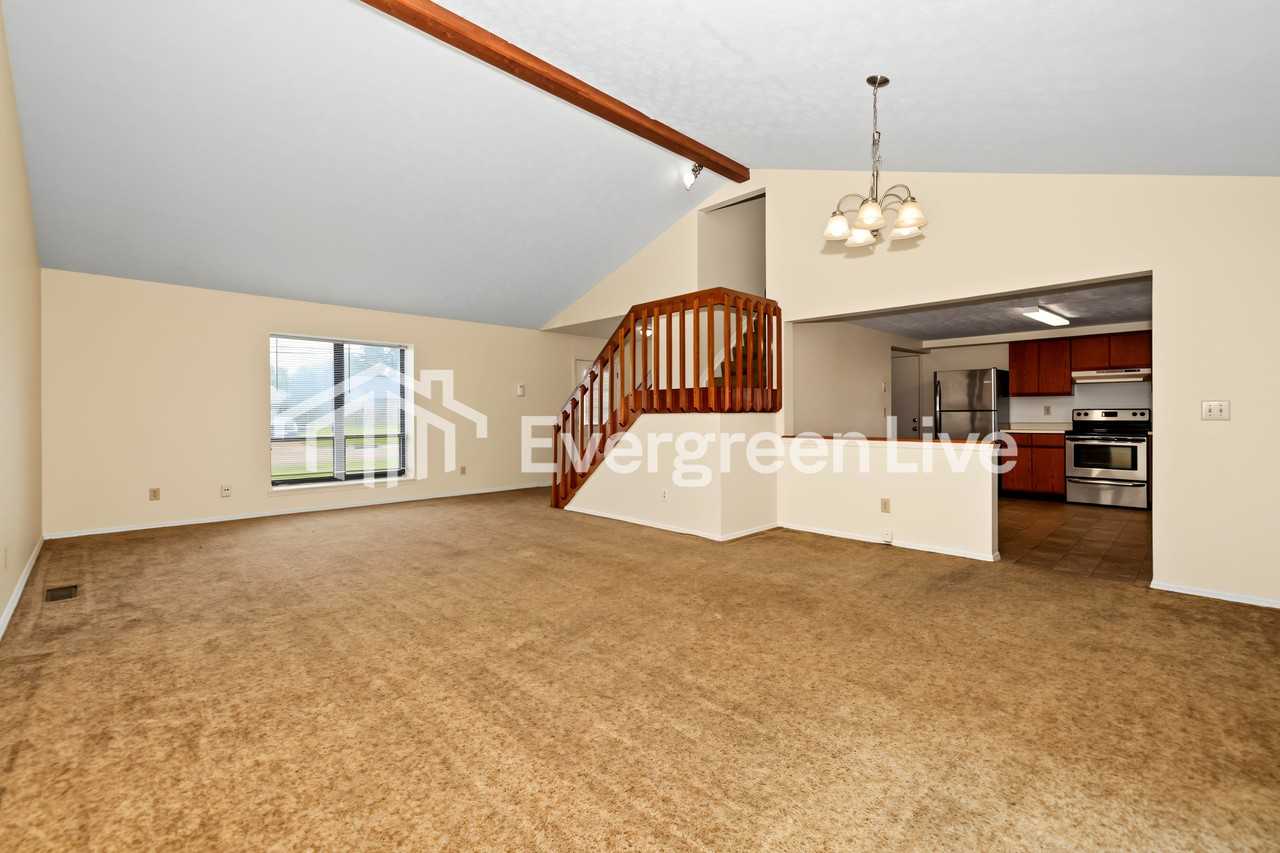 6593 Shull Rd - Photo 4 of 15