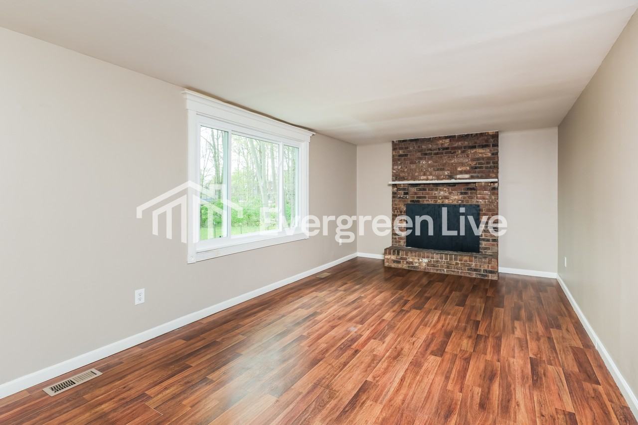 4206 Satellite Ave - Photo 7 of 15