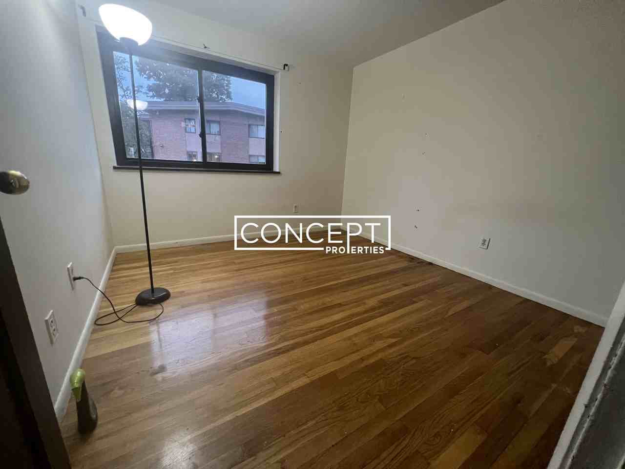 182 Central St #8 - Photo 5 of 18