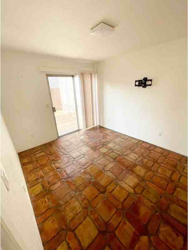 21851 Oceanview Ln - Photo 4 of 15