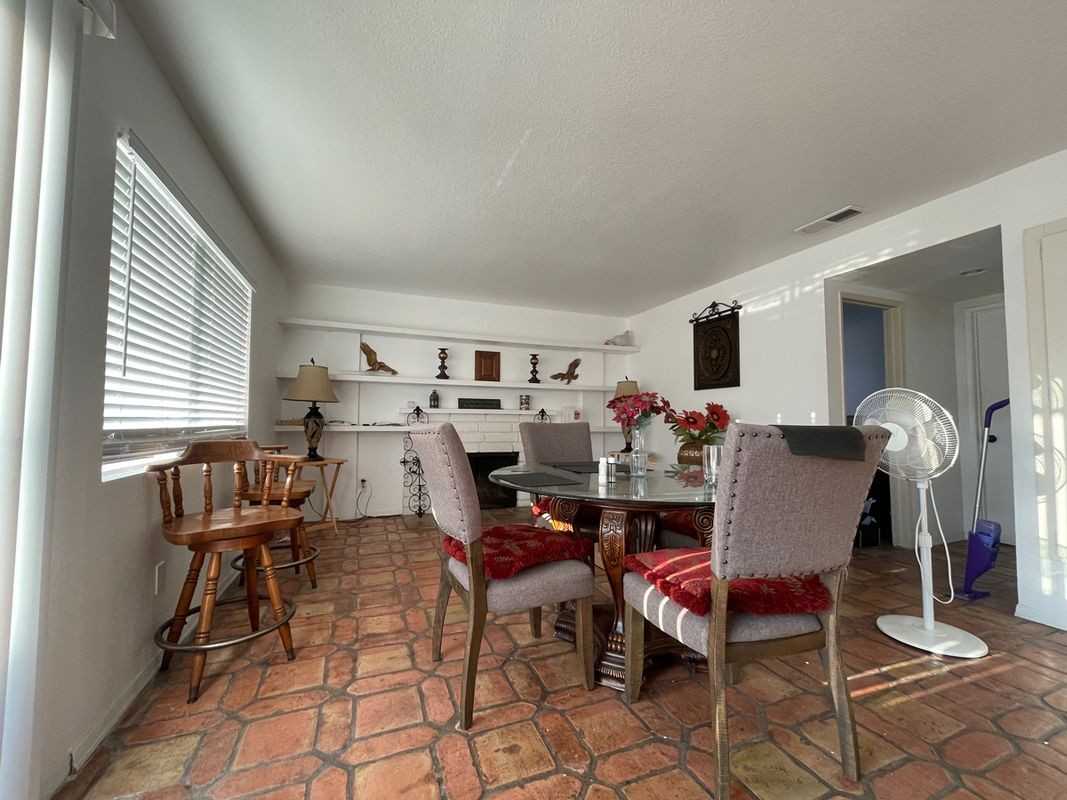 21851 Oceanview Ln - Photo 7 of 15