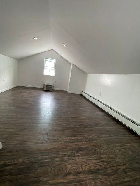 1865 Mulford Ave ##2 - Photo 2 of 8