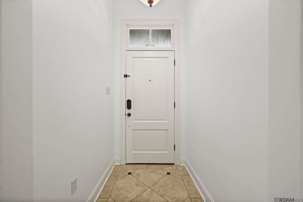 17514 Lake Willow Ave - Photo 4 of 16
