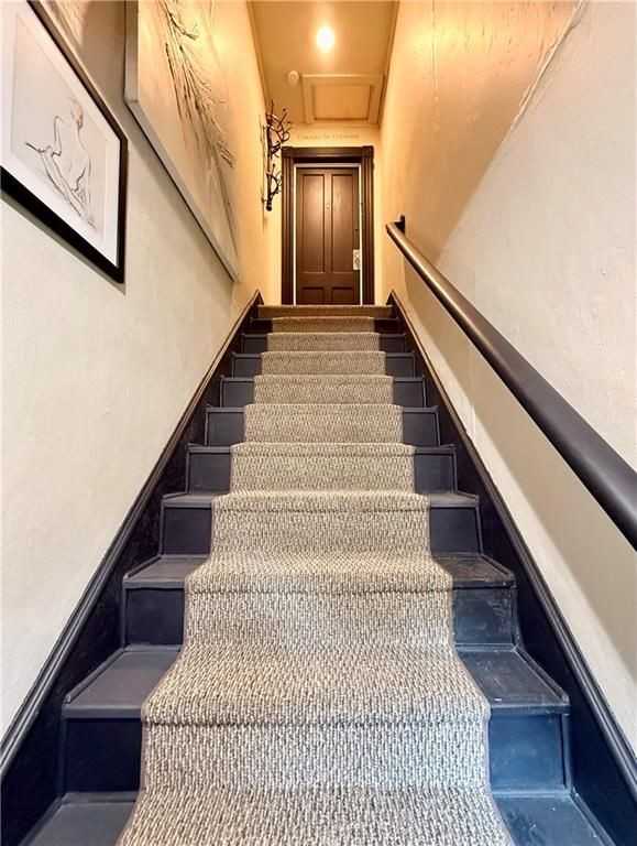 87 Rockland Ave - Photo 3 of 16