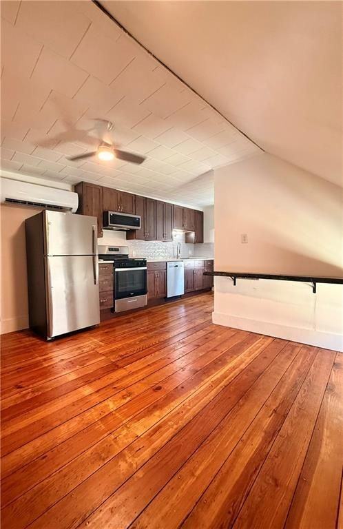87 Rockland Ave - Photo 5 of 16