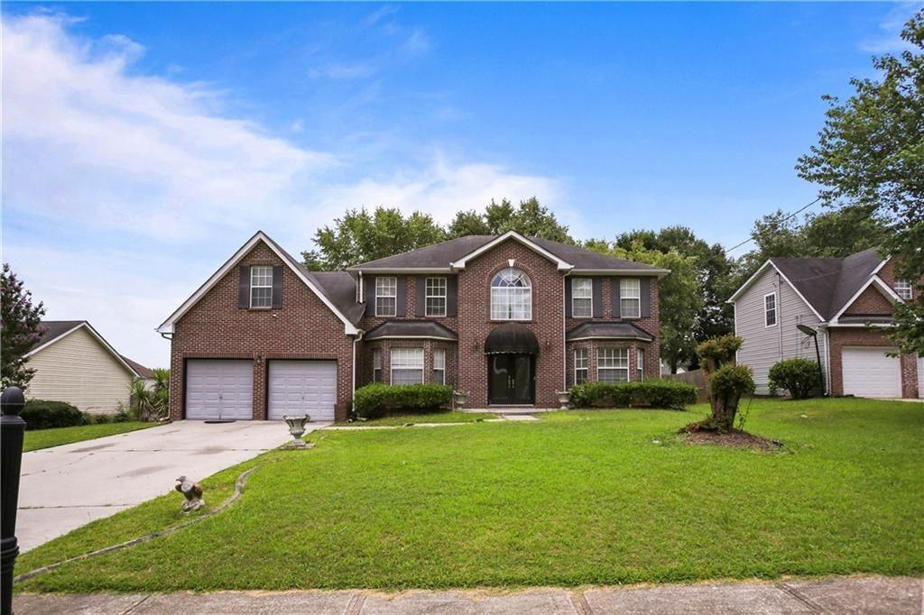 2224 Eagles Nest Cir - Photo 2 of 50