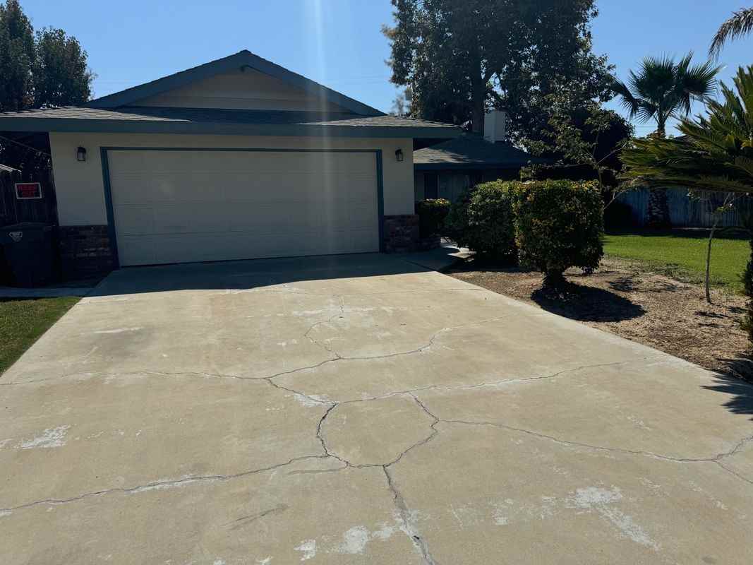 4309 Starling Dr - Photo 2 of 3