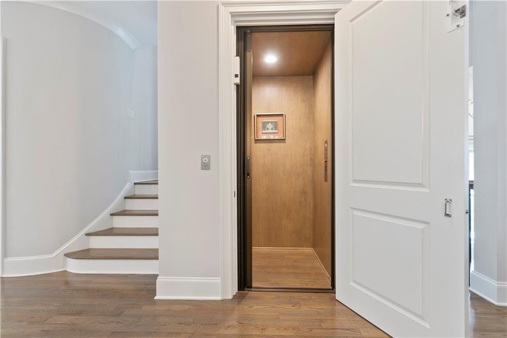1135 Cordia Ave Nw - Photo 2 of 50