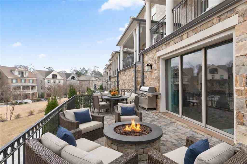 1135 Cordia Ave Nw - Photo 3 of 50