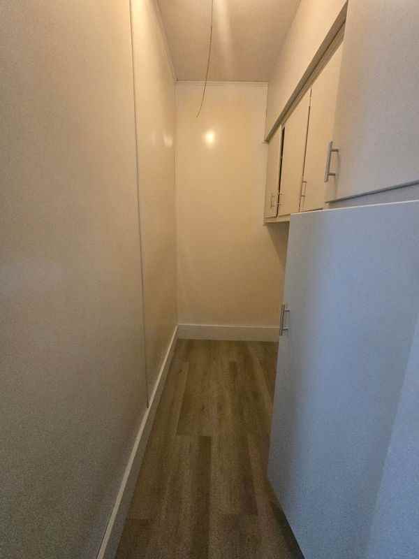 58 Warren St - Photo 6 of 9