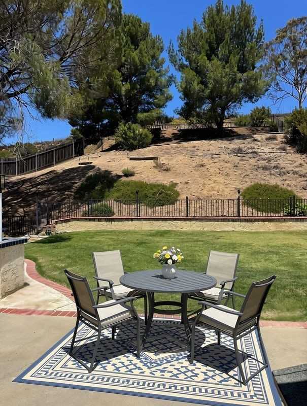 543 American Oaks Ave - Photo 3 of 3