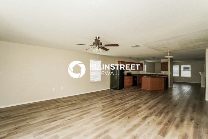 5910 Linda Vis - Photo 6 of 20