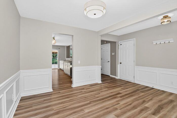 14922 Edindale Dr - Photo 5 of 31