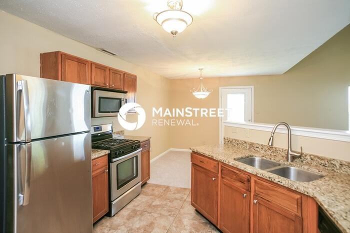 4420 Courtfield Dr - Photo 5 of 17