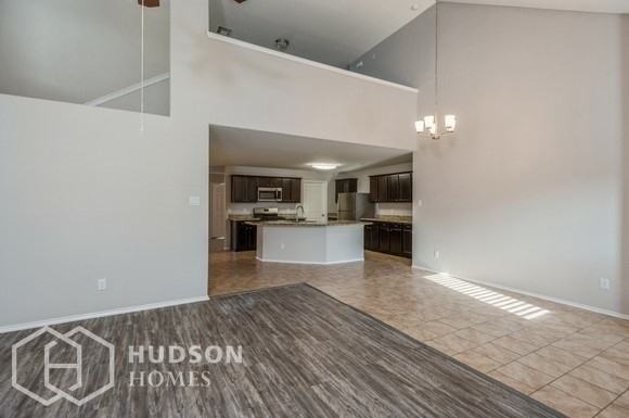 23247 Gallanda Dr - Photo 3 of 18