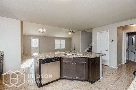 23247 Gallanda Dr - Photo 4 of 18