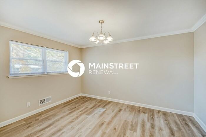 102 Shawnee Ln Nw - Photo 3 of 16