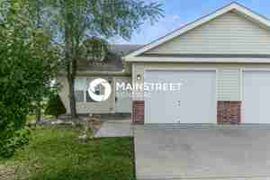 featured image of 1406 Eagle Dr