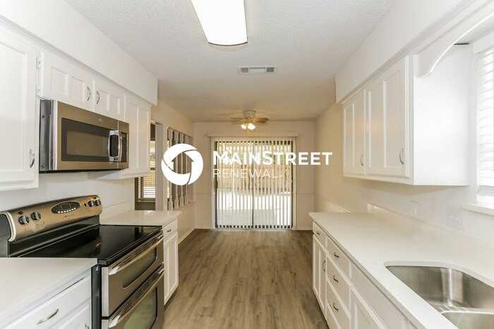 2710 Partridge Ave - Photo 6 of 15