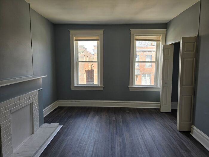550 Eiler St #550-2F - Photo 3 of 14