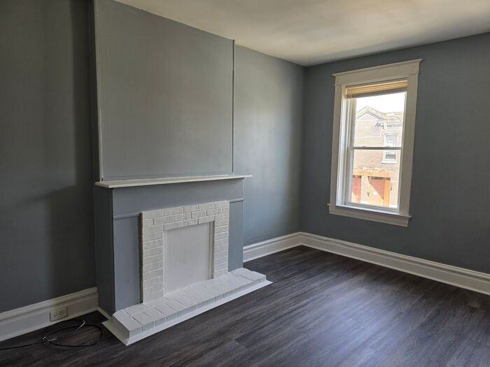 550 Eiler St #550-2F - Photo 4 of 14