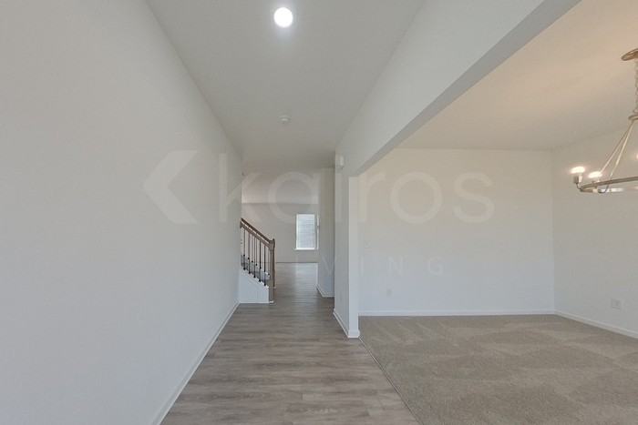 100 English Oak Ln - Photo 4 of 33