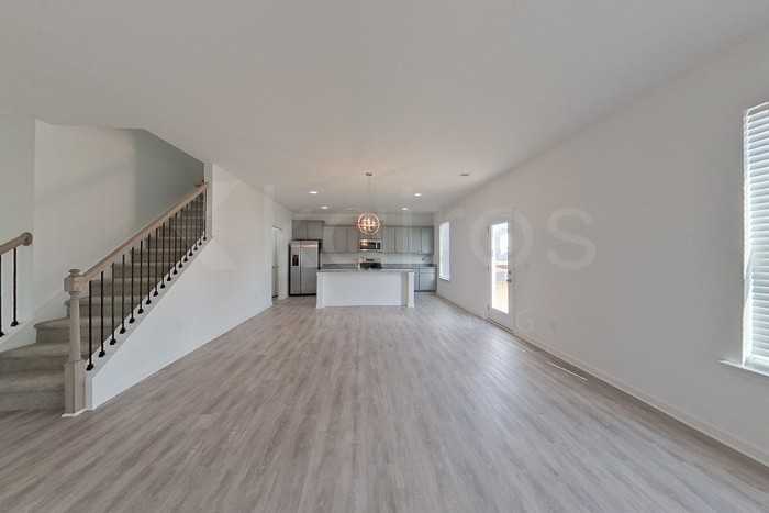 100 English Oak Ln - Photo 6 of 33