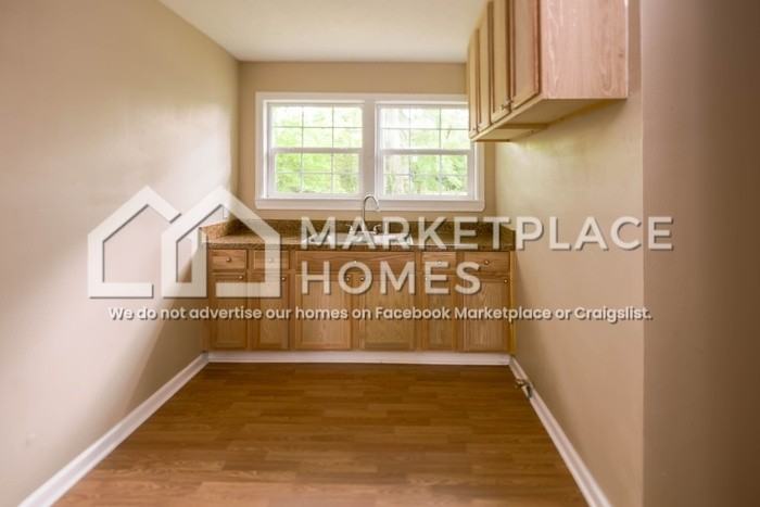 2913 21st St - Photo 4 of 10