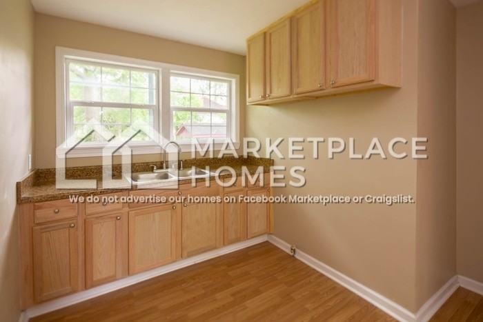 2913 21st St - Photo 5 of 10