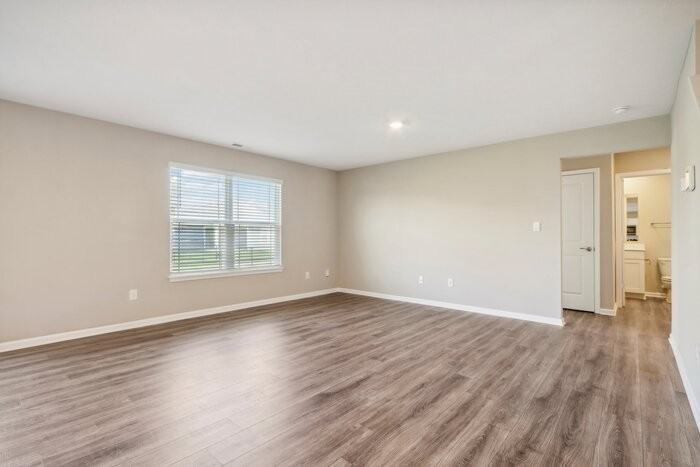 688 Marsh Aster Dr - Photo 2 of 34
