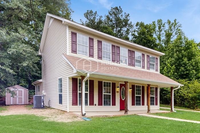 105 Berryhill Cir - Photo 4 of 34