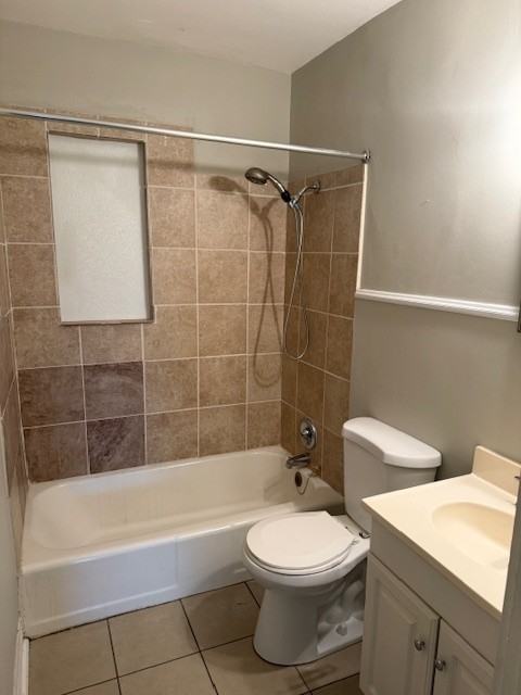 1011 Broadmoor Dr #B - Photo 6 of 9