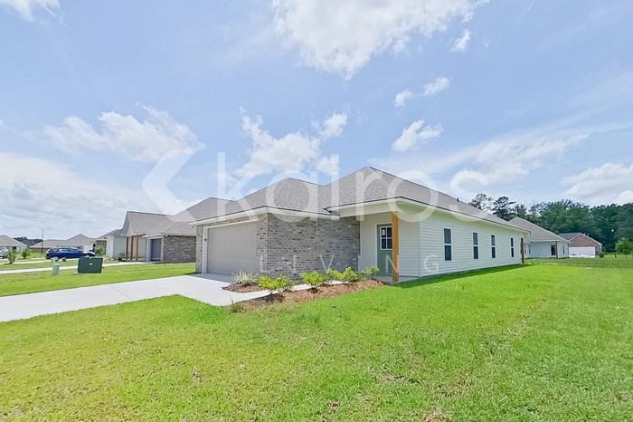 22857 Monterey Ave - Photo 4 of 21