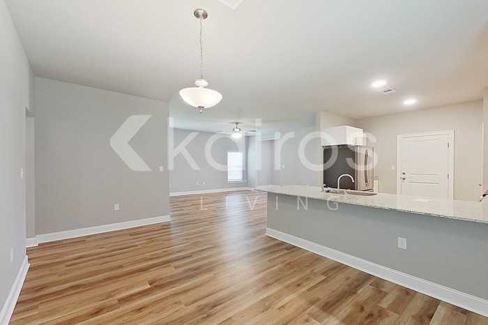 22857 Monterey Ave - Photo 6 of 21