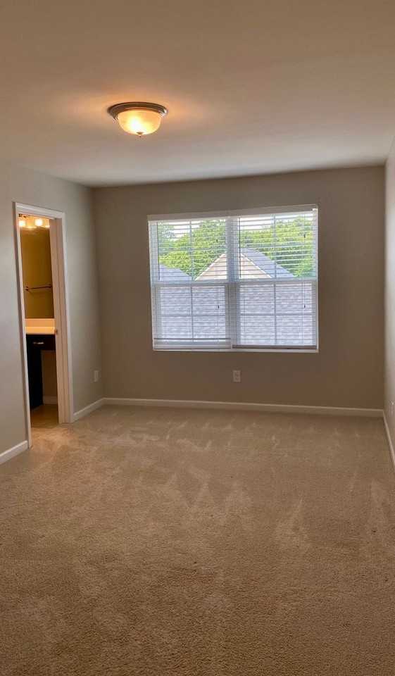 2946 Treloar Way - Photo 6 of 21