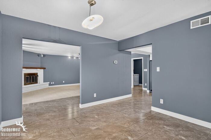 2615 W Straford Dr - Photo 7 of 21